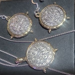 Unique Vintage Hammered Metal Necklace & Earrings